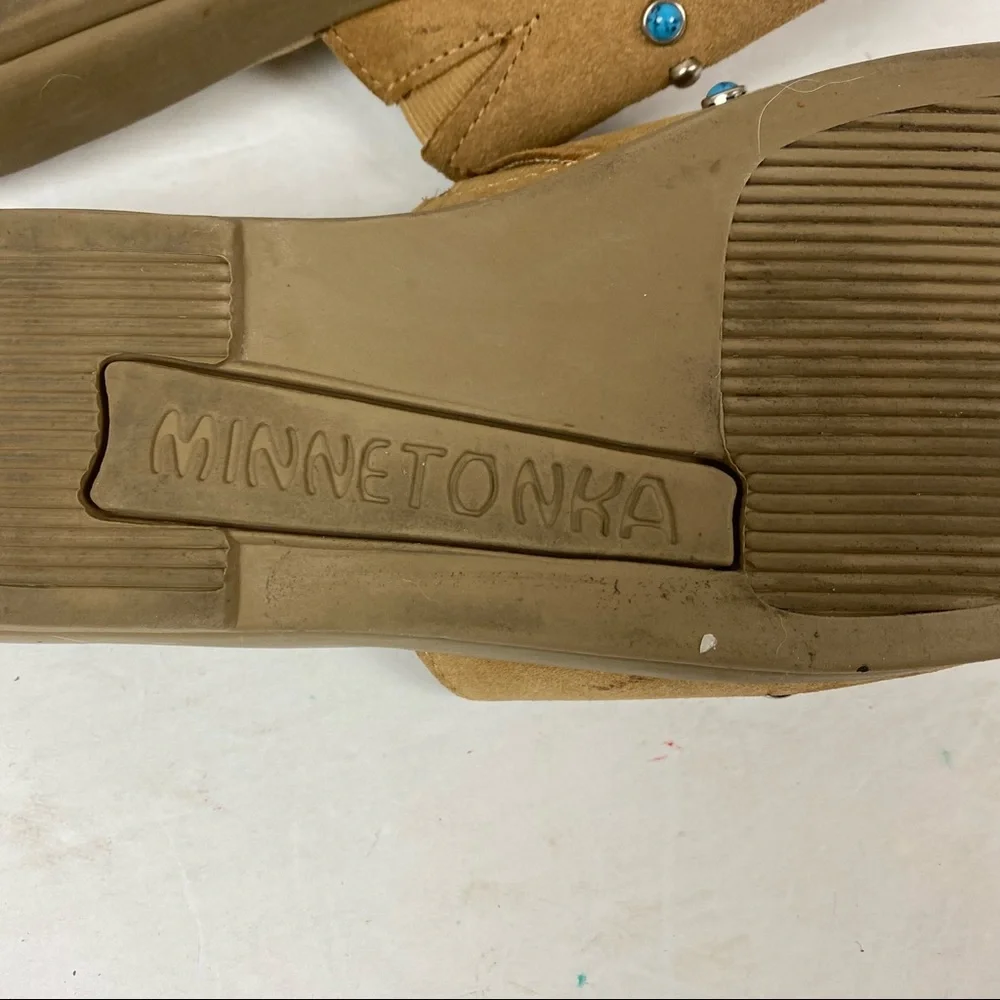 Minnetonka Tan Brown Suede Leather Slides Sandals Turquoise size 8